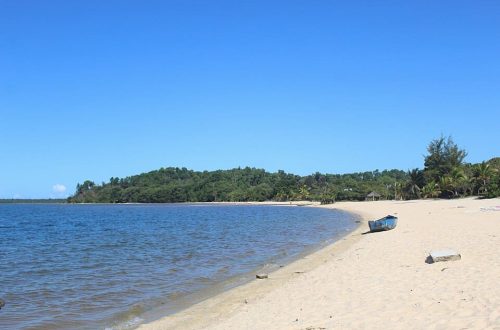À la rencontre des lagunes et rivières du canal des Pangalanes depuis Manambato